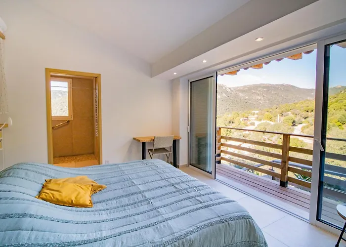 Guetali Du Rocher 别墅