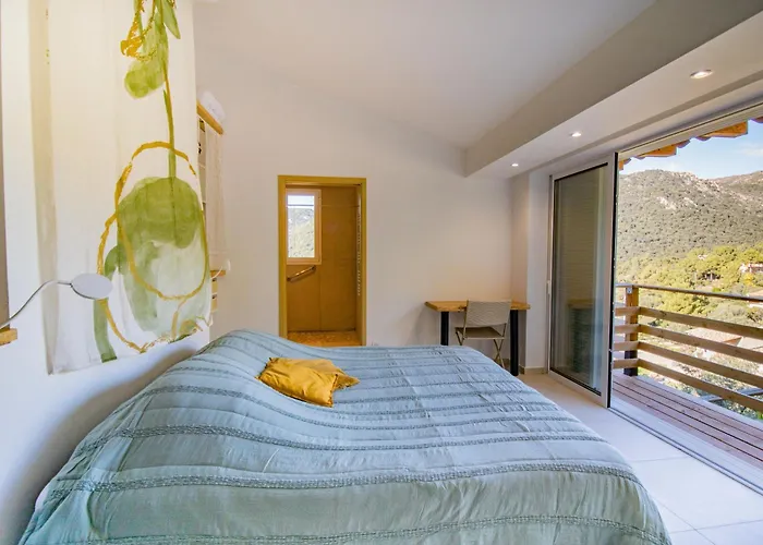 别墅 Guetali Du Rocher