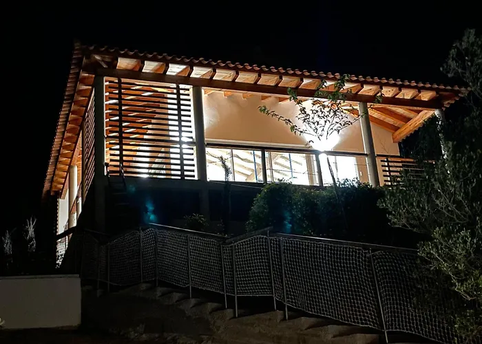 别墅 Guetali Du Rocher